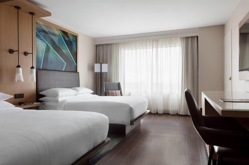 Des Moines Marriott Downtown image 33